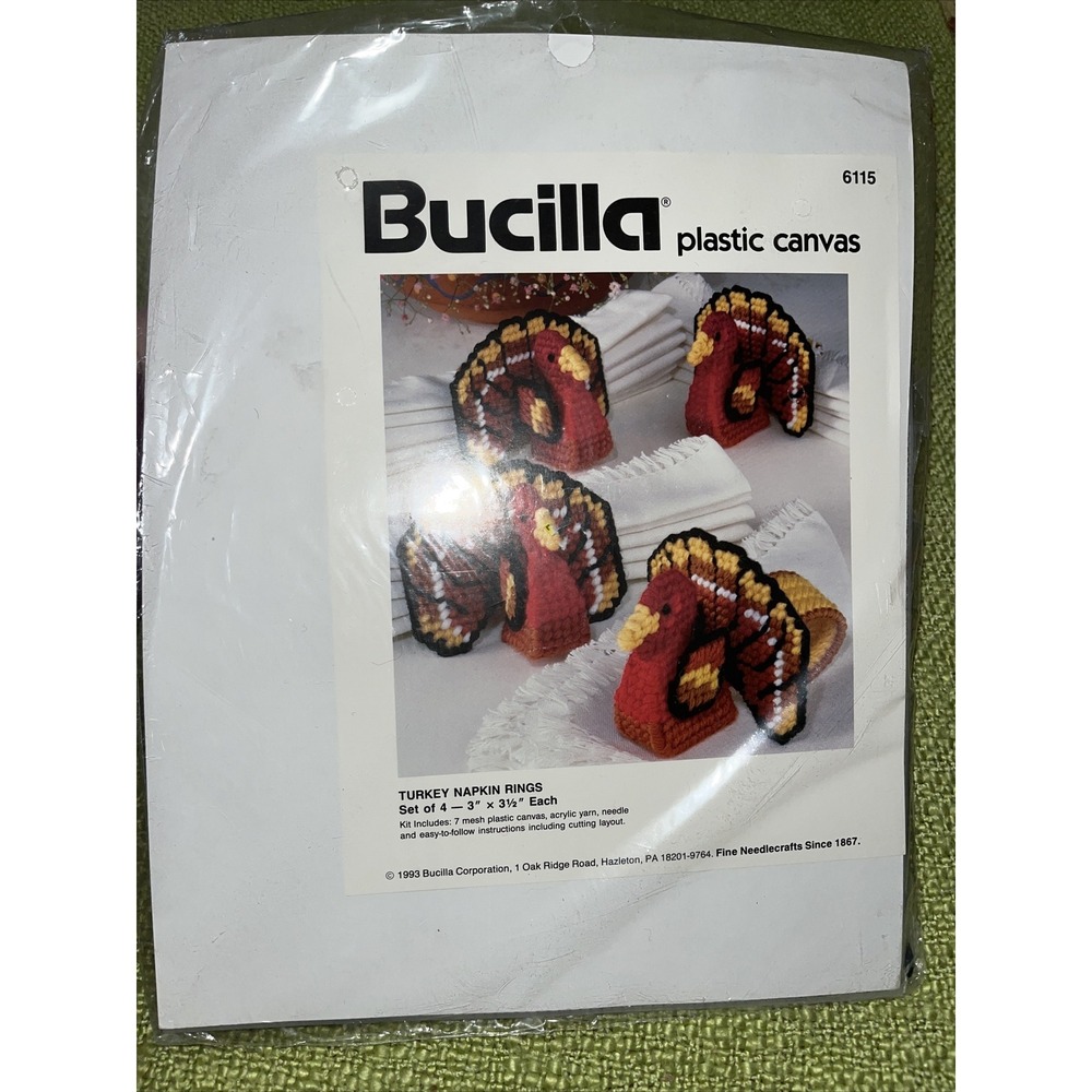 Bucilla Plastic Canvas‎ Turkey Napkin Rings Kit 6115 - Set of 4